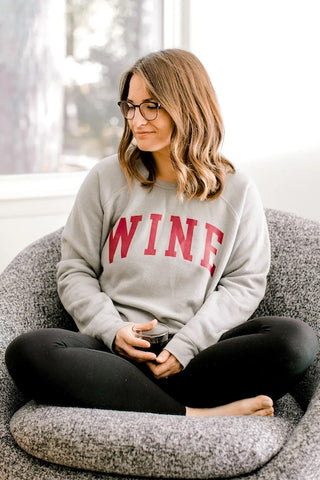 Wine Women's Graphic Pullover